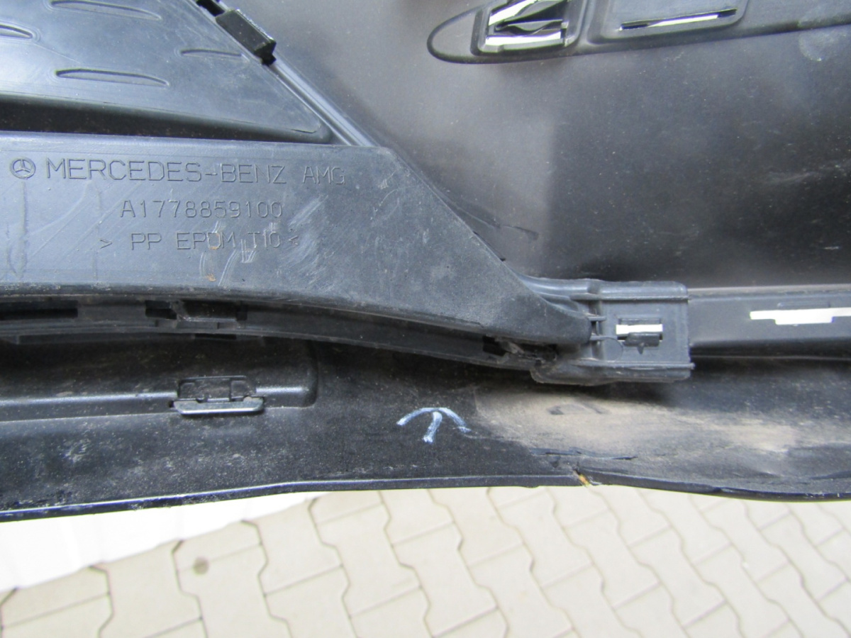 Zderzak przód Mercedes B Klasa W247 AMG 18- GRILL