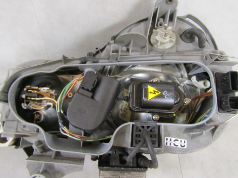 LAMPA PRZÓD MERCEDES E KLASA W210 LIFT KSENON RH PRAWA 99-