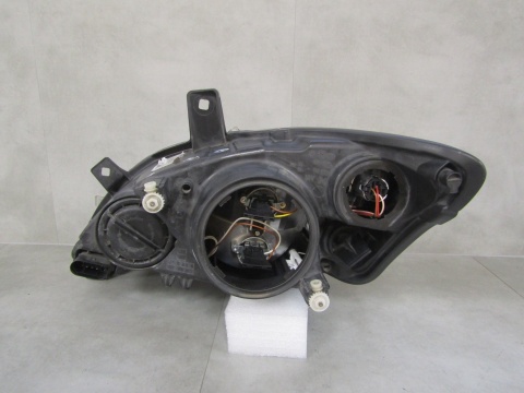 Lampa przód Mercedes Vito Viano W639 LIFT ZWYKŁA 10-14 RH PRAWA A6398201961