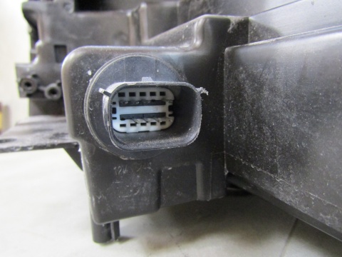 LAMPA PRZÓD JEEP COMPASS 2 II KSENON NIESKRĘTNY 16-20 RH PRAWA 00534888150