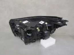 Lampa przód BMW 5 G60 G61 FULL LED 23- RH 5A798D2