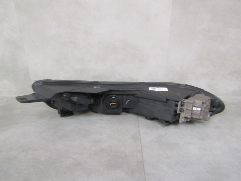 Lampa przód Hyundai Bayon LED DRL 21-24 RH 92208Q0500