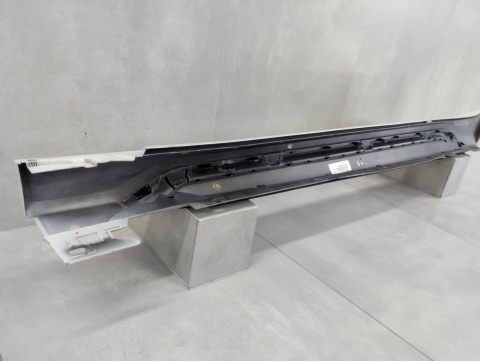Listwa progowa prawa BMW X1 III 3 U11 M Pakiet 22-