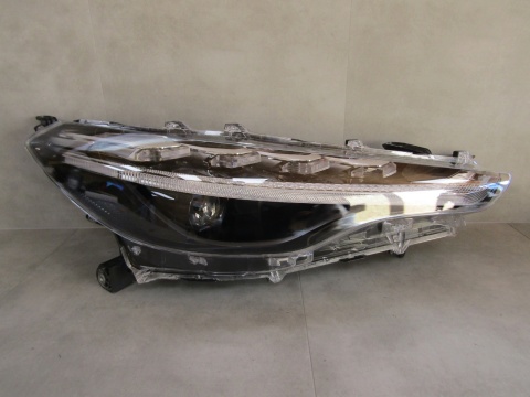 Lampa przód Toyota Corolla Cross FULL LED 20- RH PRAWA HASCO 16-184