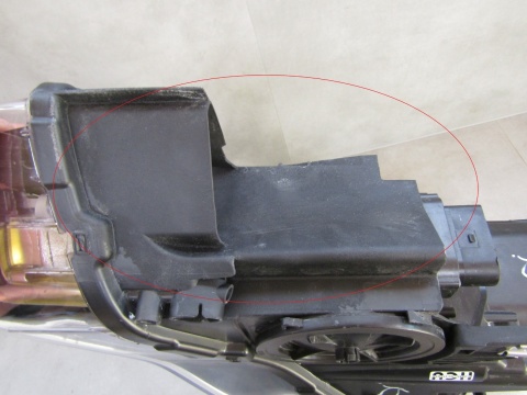 LAMPA PRZÓD AUDI A1 KSENON 8X 10-14 PRAWA RH