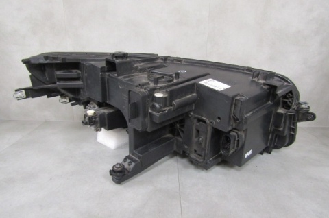 Lampa przód Volkswagen Tiguan 2 II LIFT LED 20-24 LH LEWA 5NB941035G