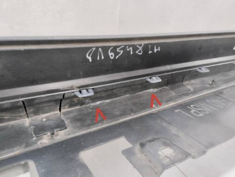 Listwa progowa lewa BMW 1 F40 M Pakiet 19-