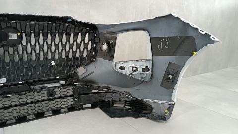 Zderzak przód przedni Audi Q3 83H 25-