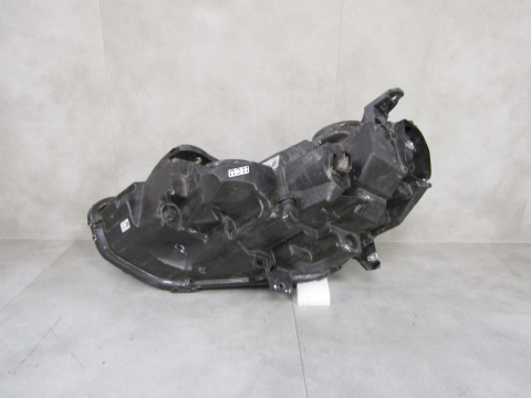 LAMPA PRZÓD OPEL INSIGNIA B ZWYKŁA Z LED RH PRAWA 17-20 39154595