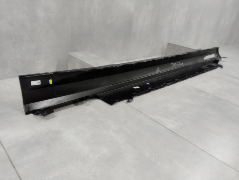 Listwa progowa lewa BMW i5 G60 G61 xDRIVE eDRIVE M60 23-