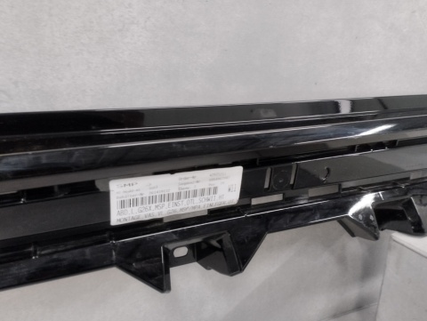 Listwa progowa ślizg mocowanie lewy BMW i4 G26 M Pakiet 20-