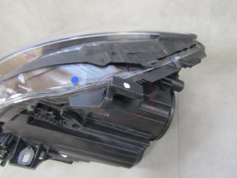 LAMPA PRZÓD MERCEDES B KLASA W246 KSENON SKRĘTNY ILS LH LEWA 11-14 A2468207761