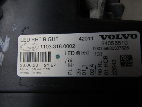 LAMPA PRZÓD VOLVO FH5 FH16 LED LIFT 20- LH PRAWA 24056510