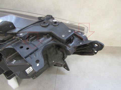 LAMPA PRZÓD SUZUKI SX4 S CROSS III LED LH LEWA 21-