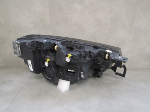 LAMPA PRZÓD VOLKSWAGEN ID4 ID5 LED 20- LH LEWA 11B941005B