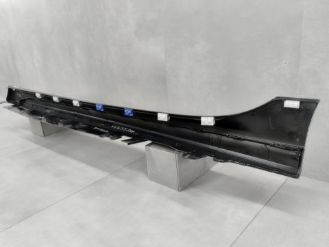 Listwa progowa prawa BMW 2 F44 M Pakiet 19-