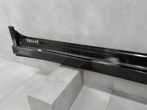 Listwa progowa prawa BMW IX3 i X3 G08 M Pakiet + Led