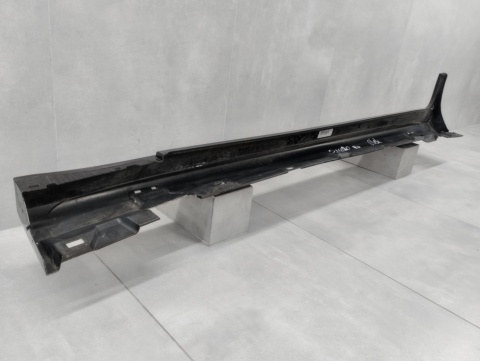 Listwa progowa prawa Mercedes C 257 CLS AMG 18-