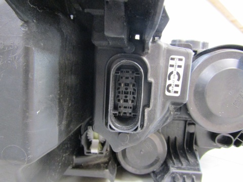 LAMPA PRZÓD VOLKSWAGEN PASSAT B8 LIFT LED 19-23 LH LEWA