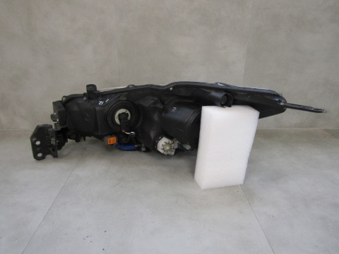LAMPA PRZÓD SUBARU OUTBACK V LEGACY VI LED RH PRAWA 14-19
