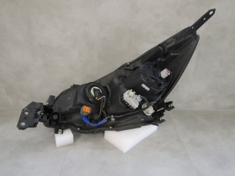 LAMPA PRZÓD SUBARU OUTBACK V LEGACY VI LED RH PRAWA 14-19