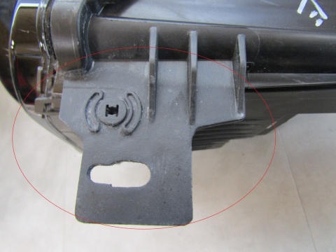 LAMPA PRZÓD FORD TRANSIT COURIER MK3 RH PRAWA 24- R2X613E014AF