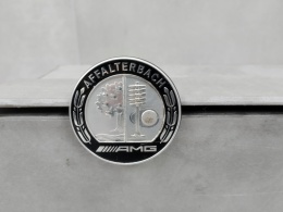 Znaczek logo Emblemat Mercedes AMG GLE W177 A177 A118 X118 A0008170408