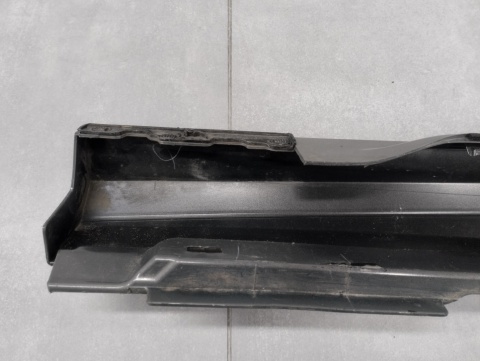 Listwa progowa prawa Audi A6 C8 4K0 S Line 18-