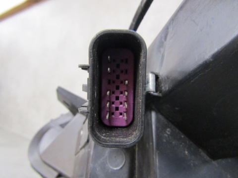 LAMPA PRZÓD MAXUS LDV G10 ZWYKŁA RH PRAWA 14-