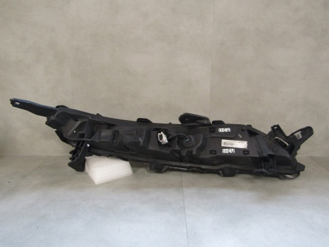 Lampa przód Mitsubishi Eclipse Cross LIFT LED DRL 20- LH