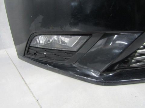 Zderzak przód przedni Seat Leon 3 III 5F0 12-16 (+ halogeny)
