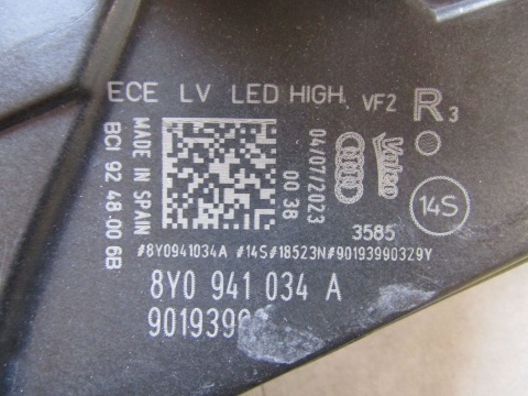 LAMPA PRZÓD AUDI A3 FULL LED 20-23 RH PRAWA 8Y0941034A