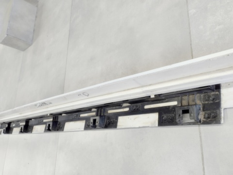 Listwa progowa lewa Ford Kuga MK3 Titanium ST 19-