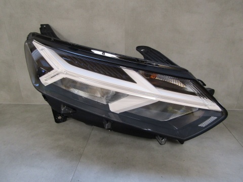 Lampa przód Dacia Sandero III 3 Logan III 3 Jogger LED 20- RH 260107920R
