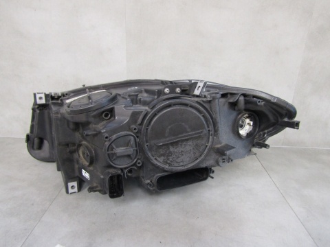 Lampa przód BMW 5 F10 F11 ZWYKŁA SOCZEWKA 10-13 RH PRAWA 7203240