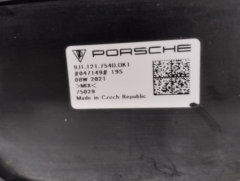 Kierownica roleta żaluzja powietrza prawa Porsche Taycan 9J1 19-