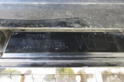 Listwa progowa lewa Toyota Corolla XII kombi E210