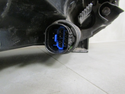 LAMPA PRZÓD HYUNDAI IONIQ ZWYKŁA SOCZEWKA 16-19 LH LEWA 92101-G2
