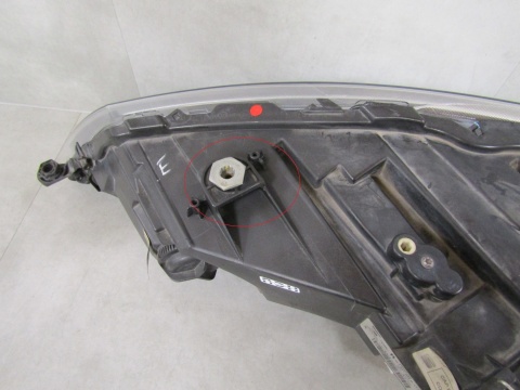 Lampa przód Seat Leon 3 LED 12-16 RH PRAWA 5f1941008D