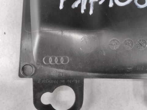 Kanał wlot powietrza Audi Q7 4MQ LAMBORGHINI URUS