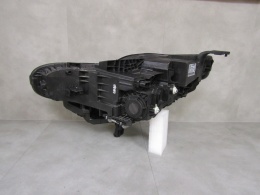 LAMPA PRZÓD LAMPA PRZÓD VOLVO EX30 FULL LED 23- RH PRAWA 80000628