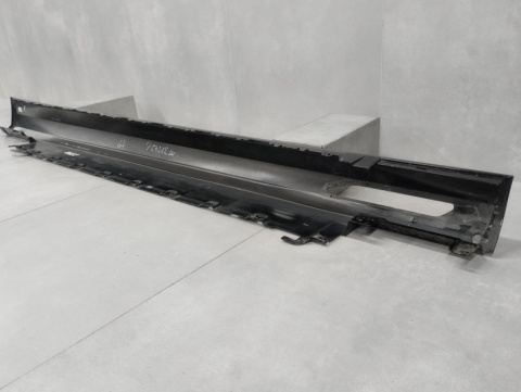 Listwa progowa lewa BMW i5 G60 G61 xDRIVE eDRIVE M60 23-