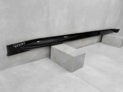 Listwa progowa prawa BMW G80 M3 20 M-3 51778084408