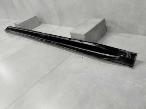 Listwa progowa prawa BMW G80 M3 20 M-3 51778084408