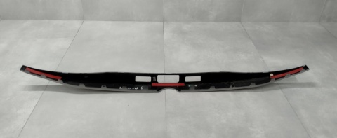 Blenda listwa klapy tylnej VW Touareg III lifting 23- / 760827361A