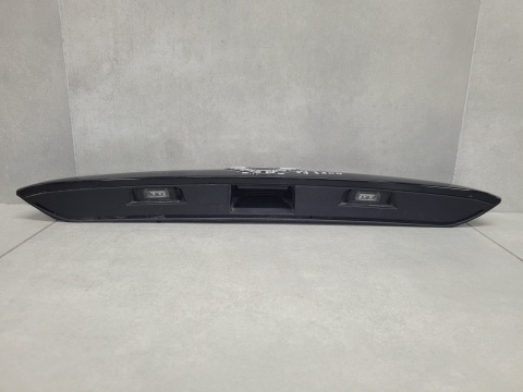 Listwa blenda klapy bagażnika tył tylna Mini Cooper F55 F56 F57 19-