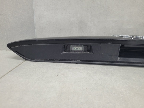 Listwa blenda klapy bagażnika tył tylna Mini Cooper F55 F56 F57 19-