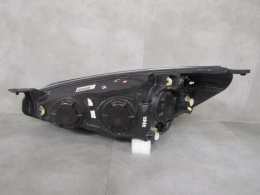LAMPA PRZÓD FORD FOCUS MK4 IV ZWYKŁA 18-21 RH JX7B-13W029CE