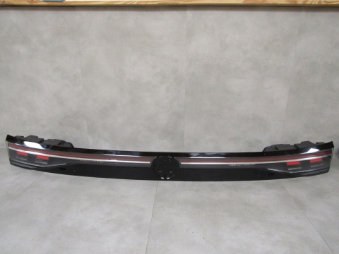 LAMPA TYŁ VOLKSWAGEN PASSAT B9 KOMBII BLENDA 3J0945307