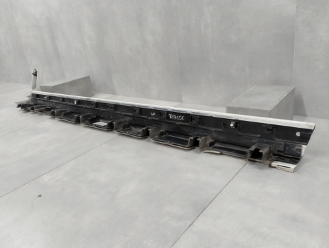 Listwa progowa lewa Ford Kuga MK2 Titanium Escape ST 12-19